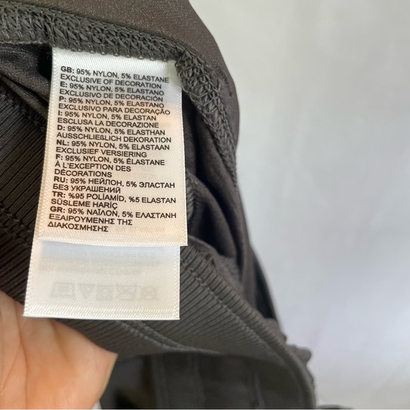 New The North Face Plus Size1x Women’s Active Capri Graphite Grey Aphrdit 1x NWT - Picture 11 of 12